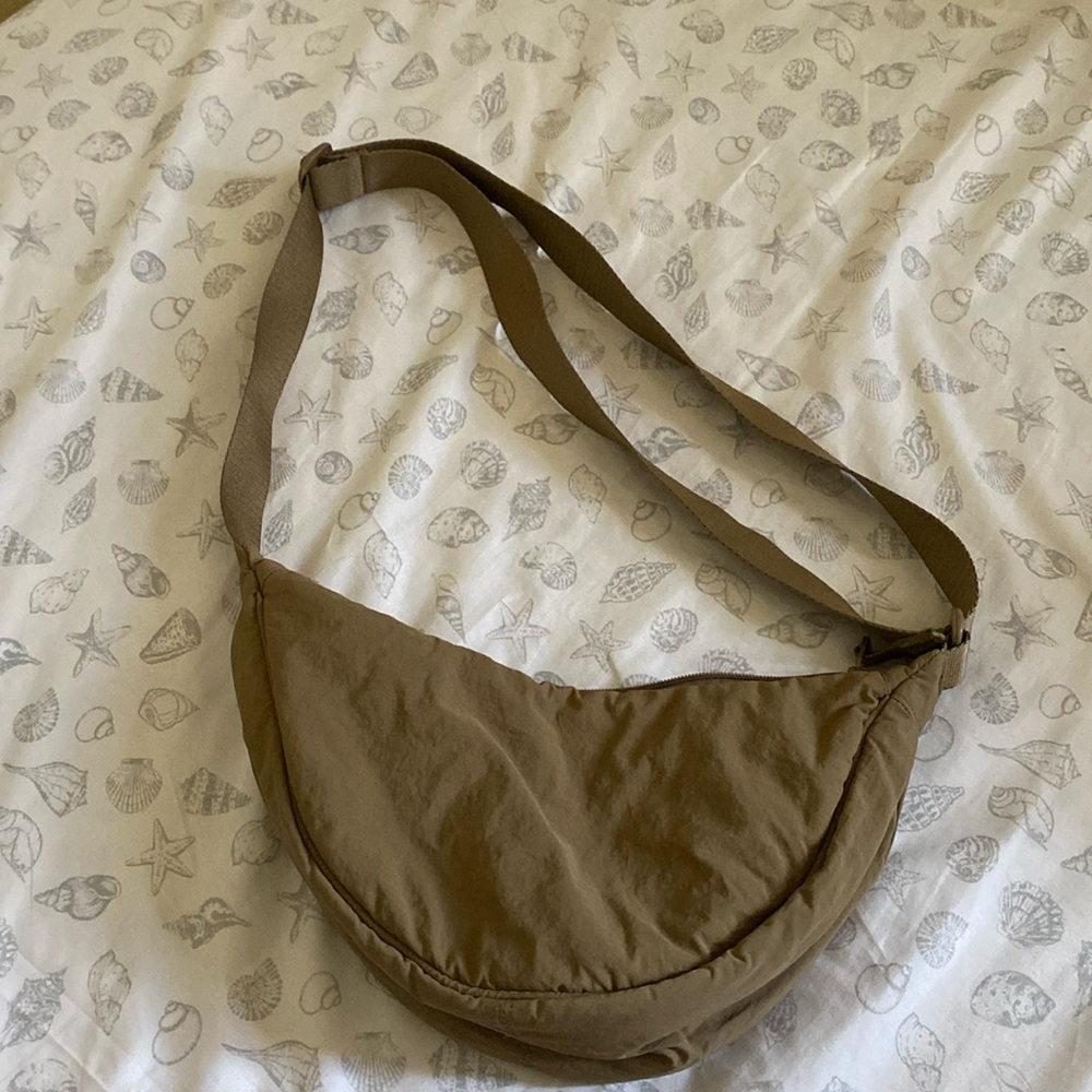 Uniqlo bag